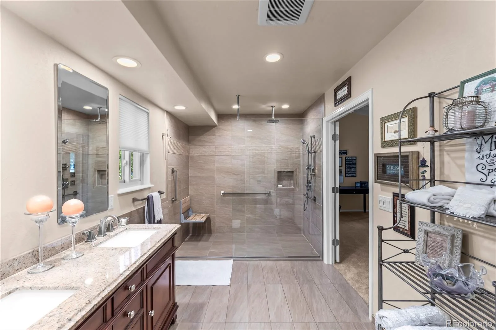 7273 S Yarrow Way Littleton CO 80128 | MLS #REC7785553 08202026180915 1600 25
