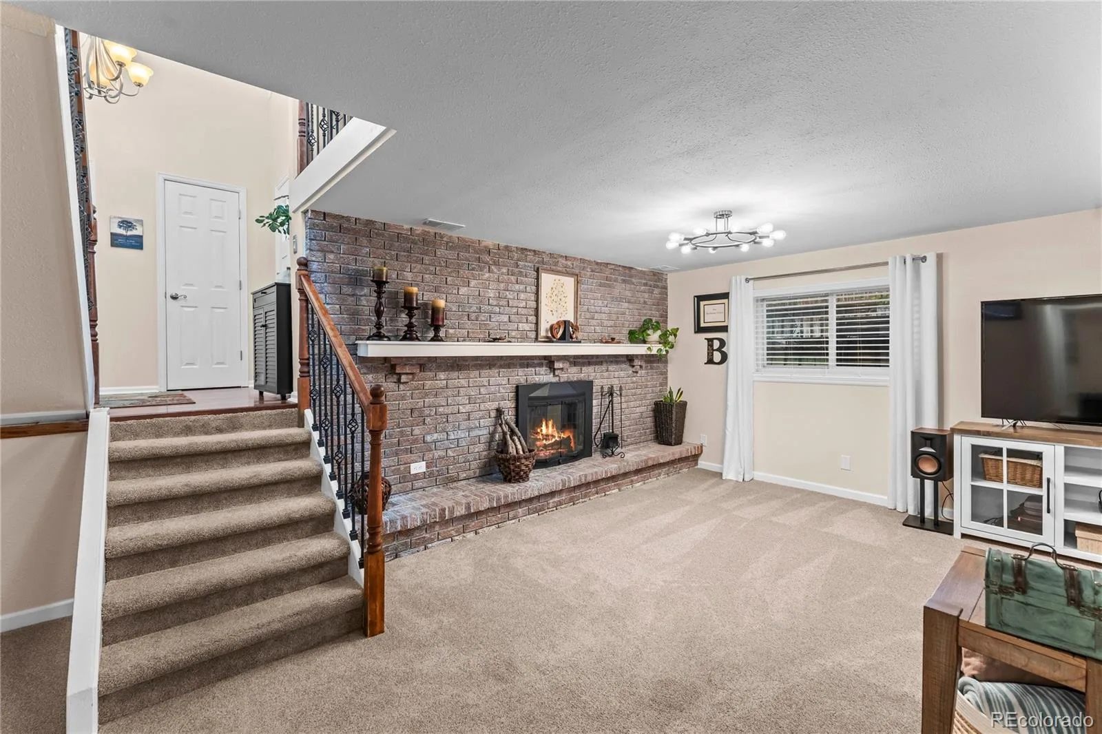 7273 S Yarrow Way Littleton CO 80128 | MLS #REC7785553 08202026180915 1600 27