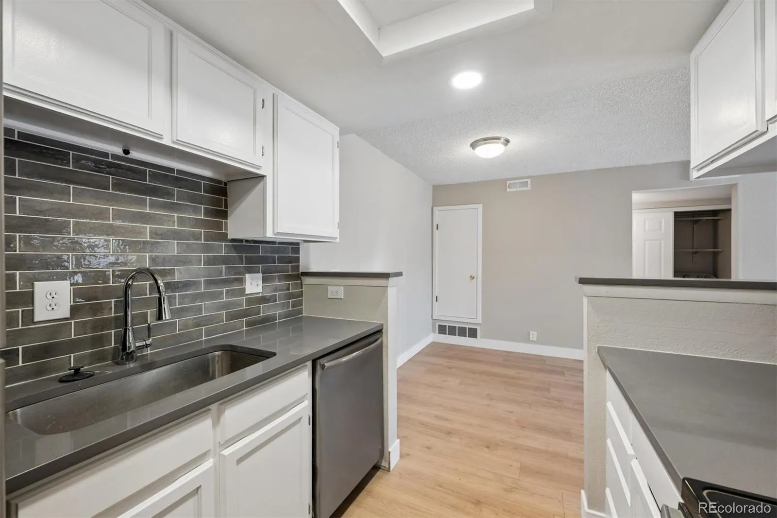 18391 E Kepner Place #103 Aurora CO 80017 MLS #REC7788282 04102026152658 1600 4