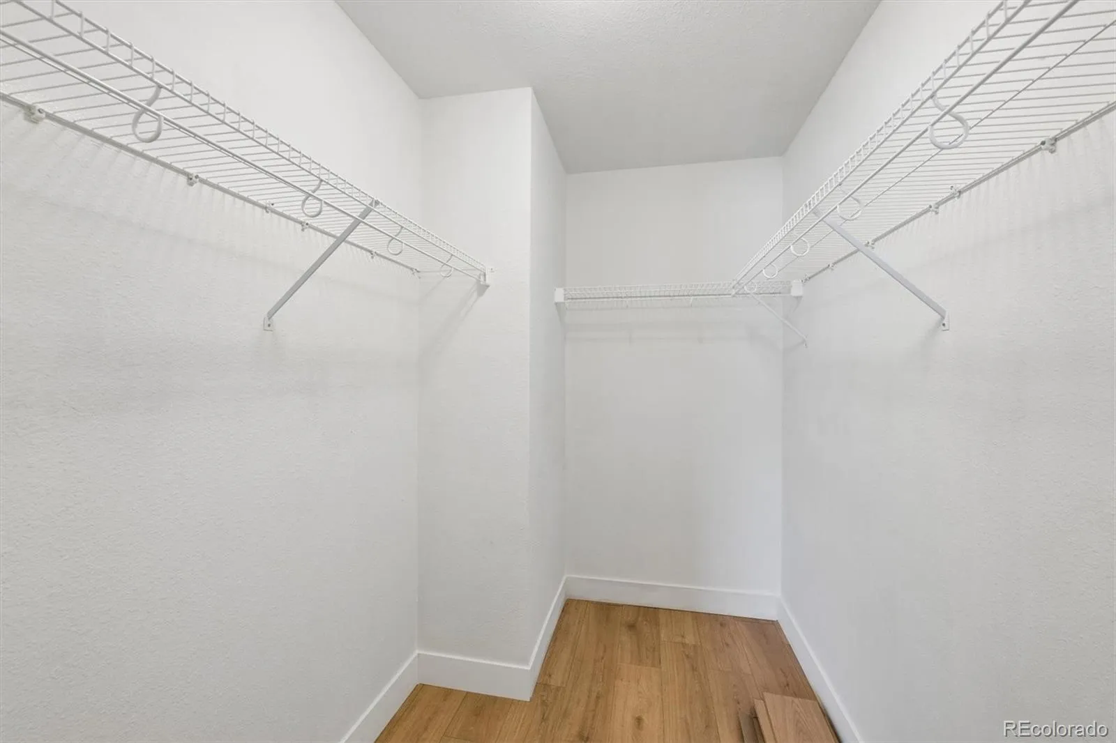 18391 E Kepner Place #103 Aurora CO 80017 MLS #REC7788282 04102026152658 1600 6