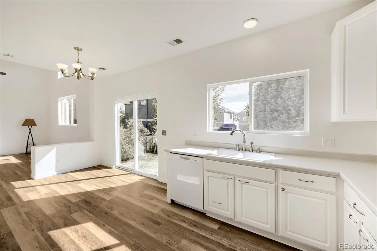19784 E Baker Place Aurora CO 80013 | MLS #REC7788643 10132026192353 1600 10