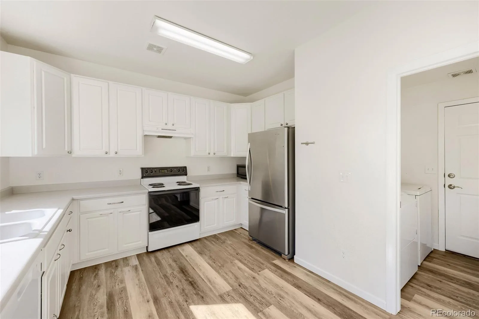 19784 E Baker Place Aurora CO 80013 | MLS #REC7788643 10132026192353 1600 11