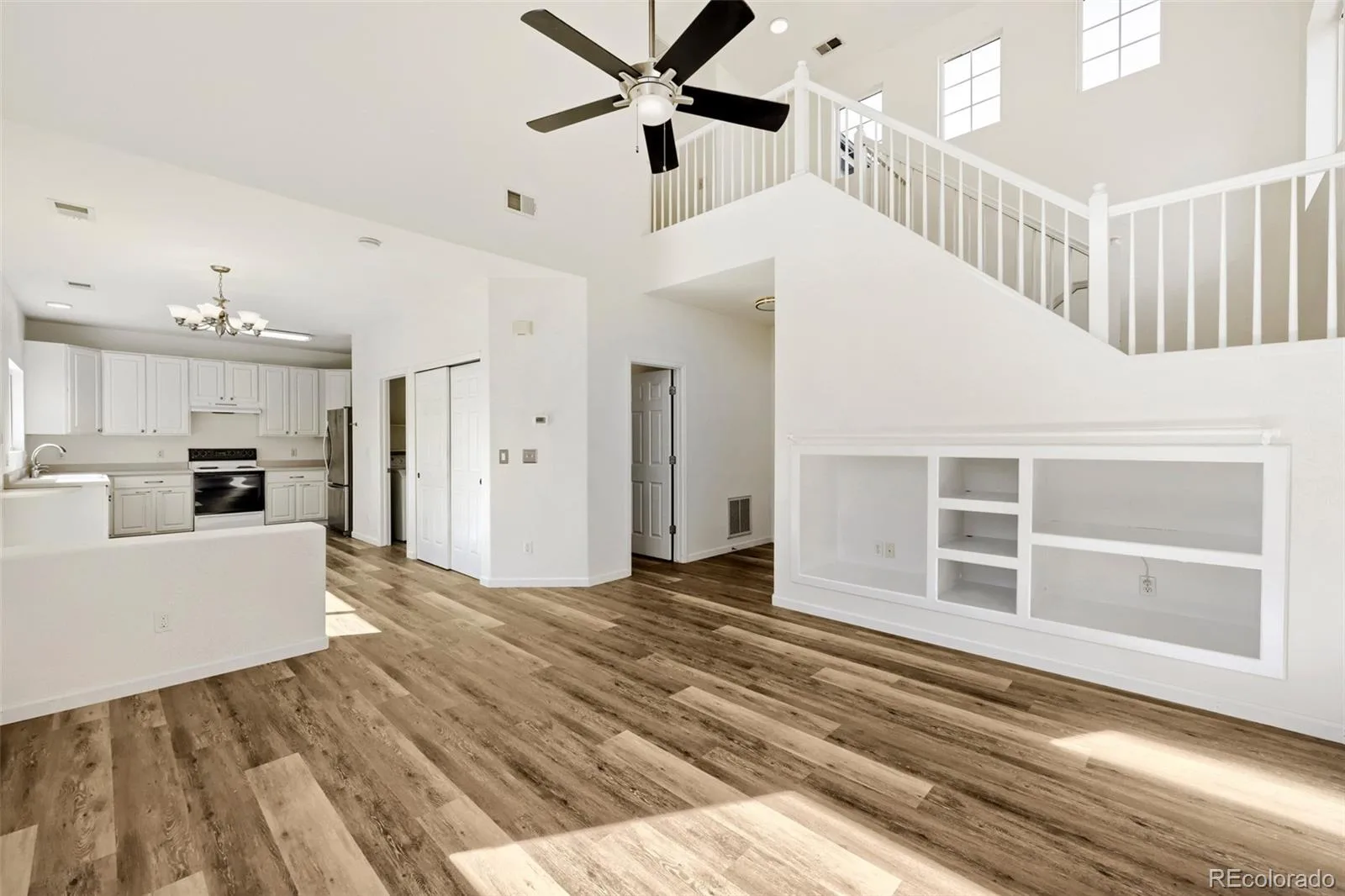 19784 E Baker Place Aurora CO 80013 | MLS #REC7788643 10132026192353 1600 4