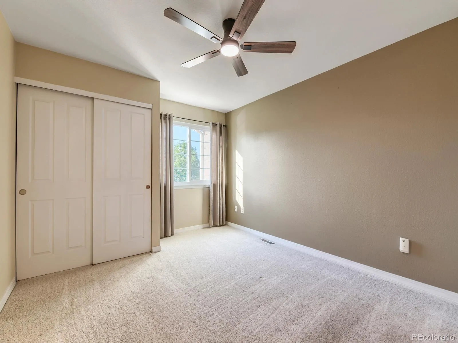 13227 Holly Street #E Thornton CO 80241 | MLS #REC7791559 08272026205526 1600 22