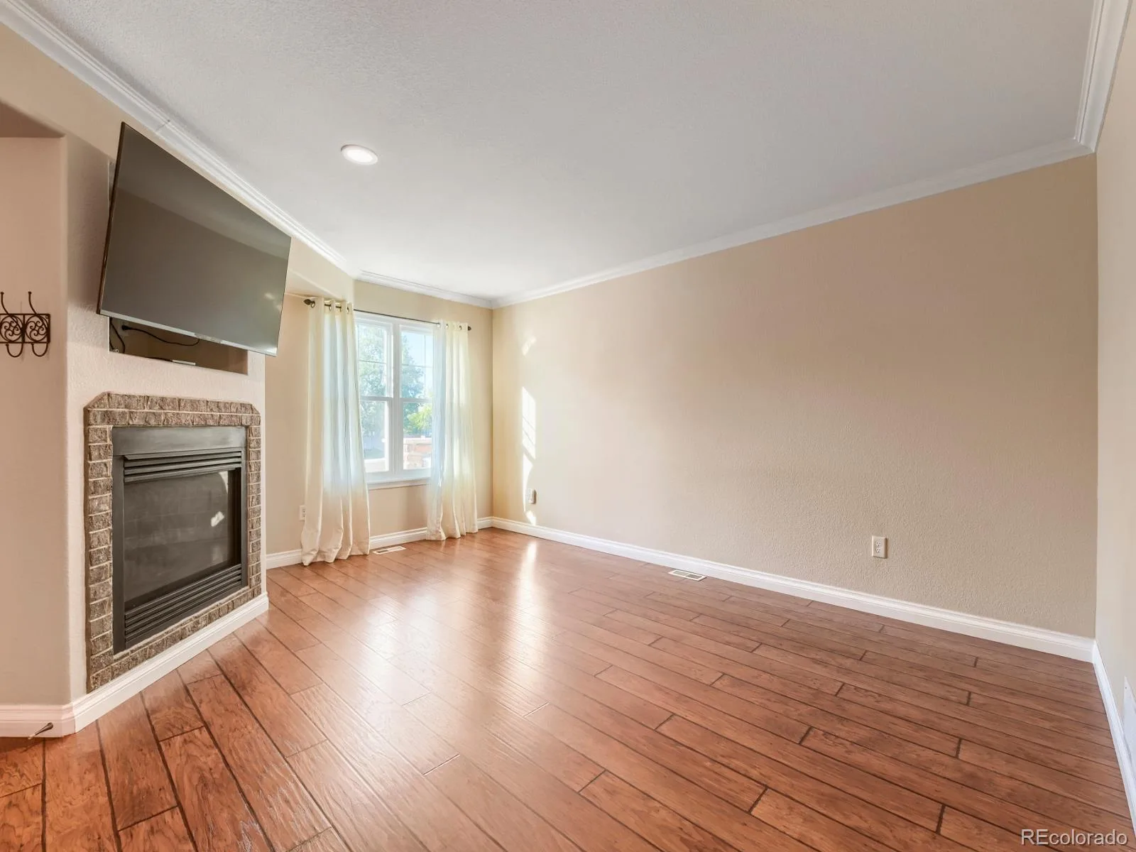 13227 Holly Street #E Thornton CO 80241 | MLS #REC7791559 08272026205526 1600 6