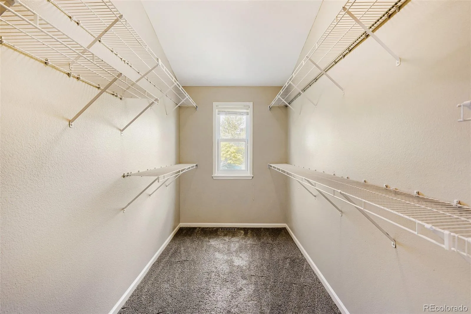 8658 Aberdeen Circle Highlands Ranch CO 80130 MLS #REC7792805 06082026212057 1600 21