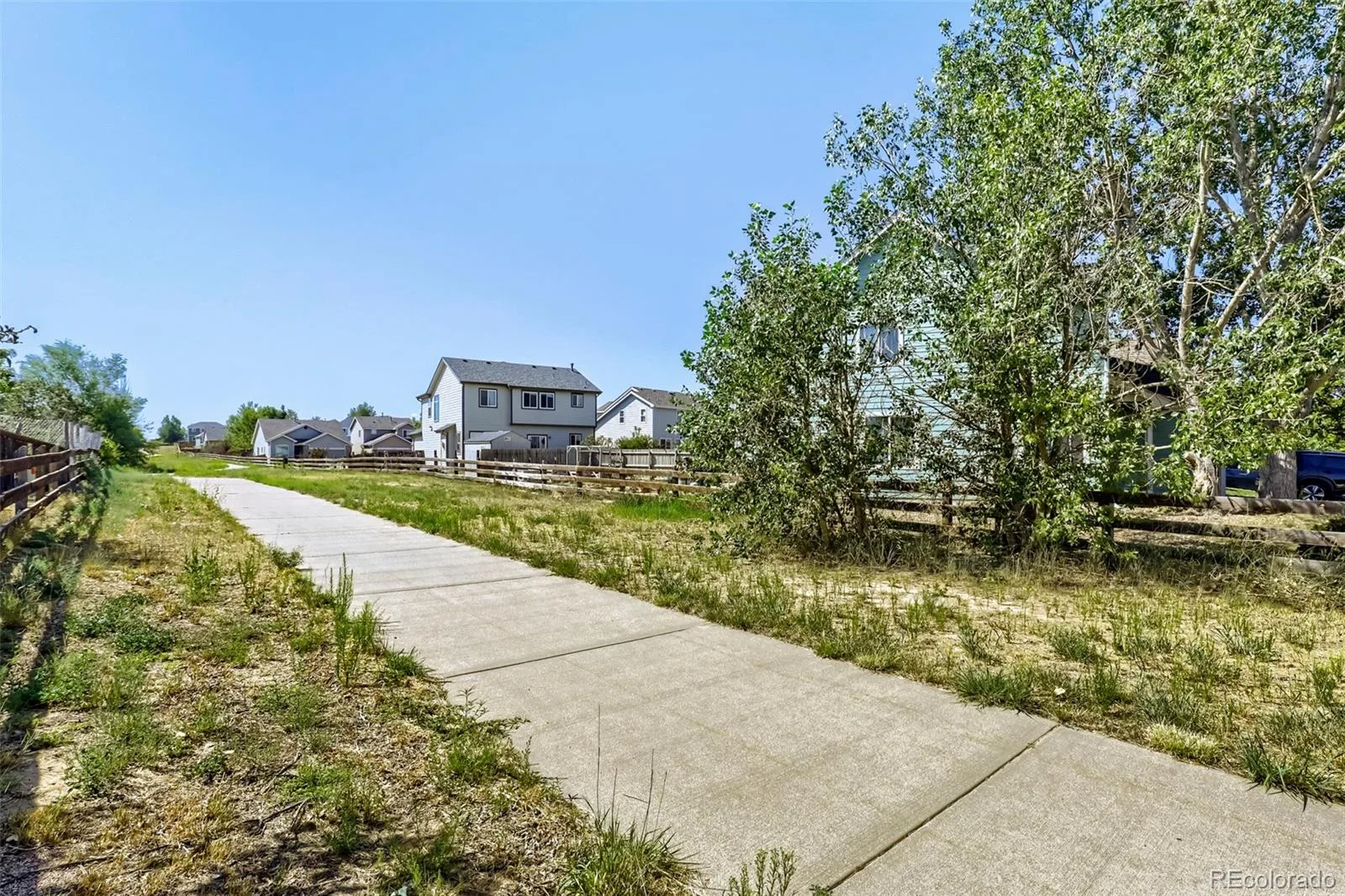 21004 E 41st Place Denver CO 80249 | MLS #REC7795055 07202026130350 1600 27