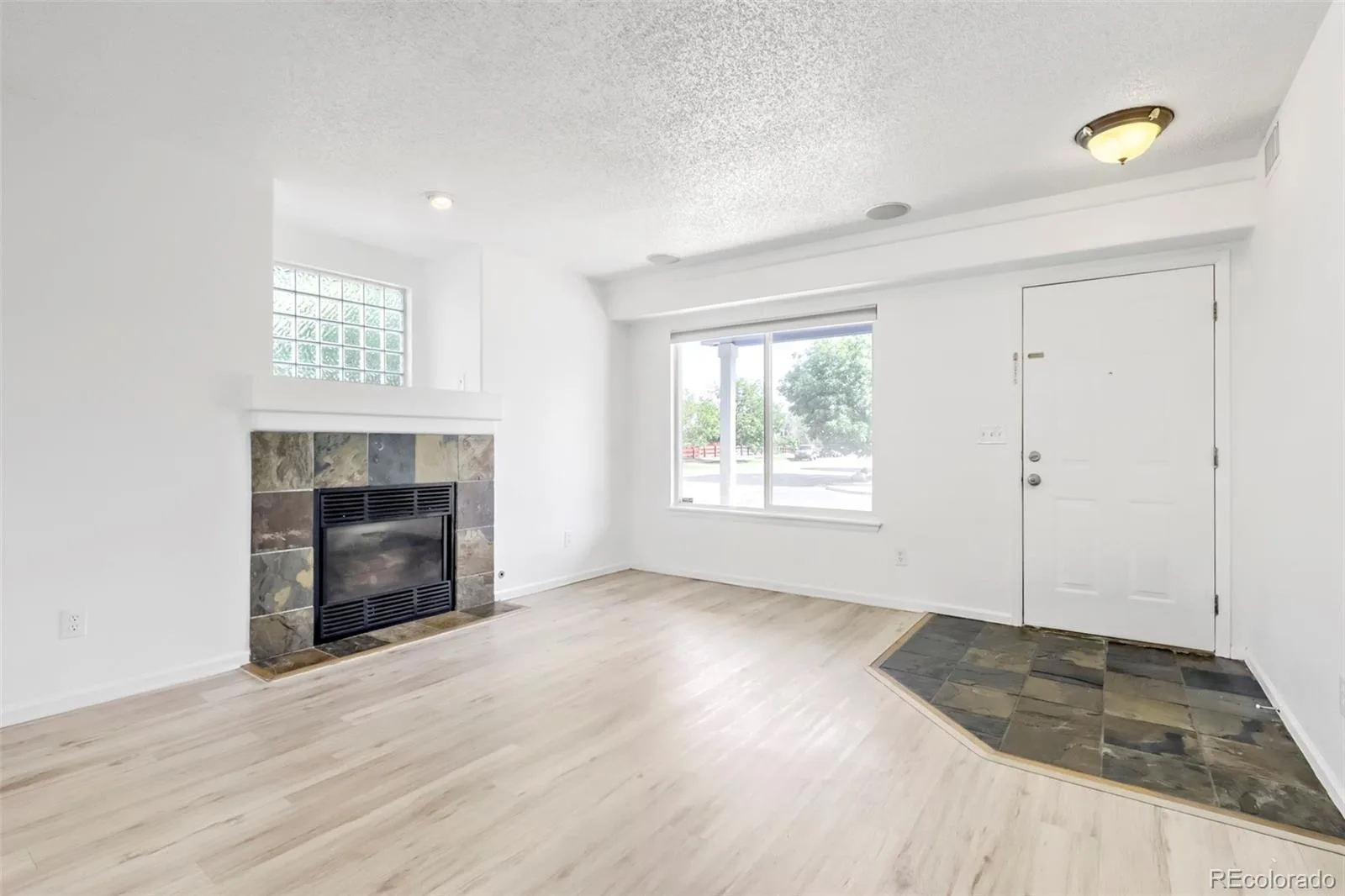 21004 E 41st Place Denver CO 80249 | MLS #REC7795055 07202026130350 1600 5