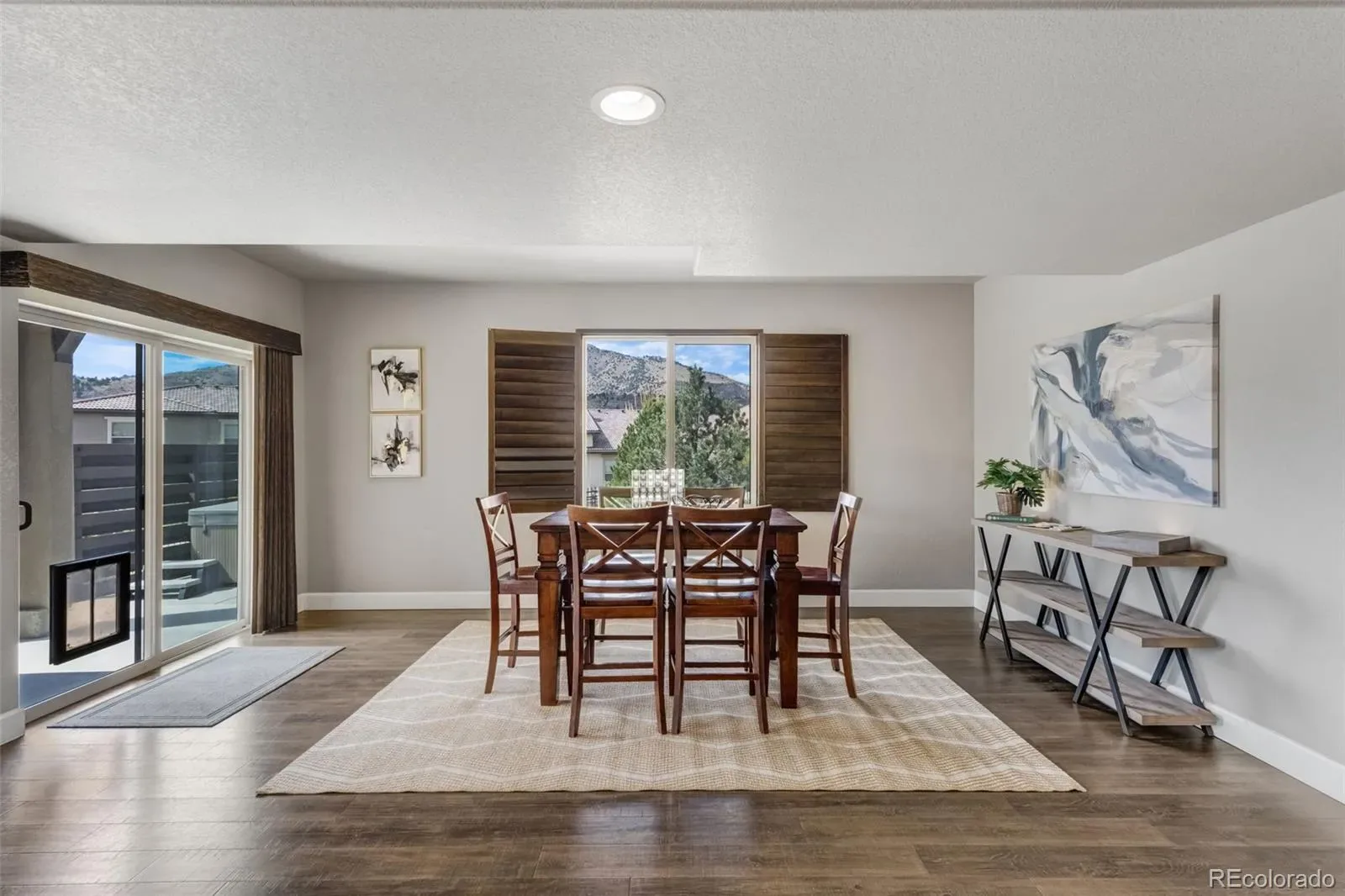 04012026010729 1600 28