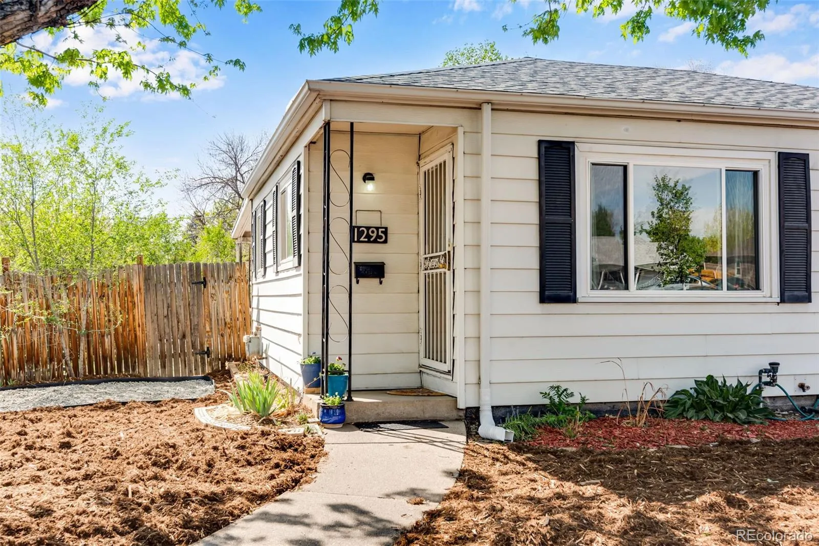 1295 S Wolff Street Denver CO 80219 MLS #REC7797680 04232026033613 1600 1