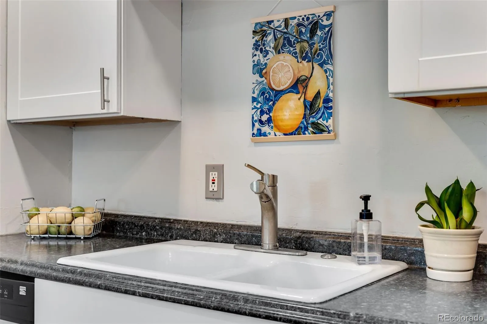1295 S Wolff Street Denver CO 80219 MLS #REC7797680 04232026033613 1600 12