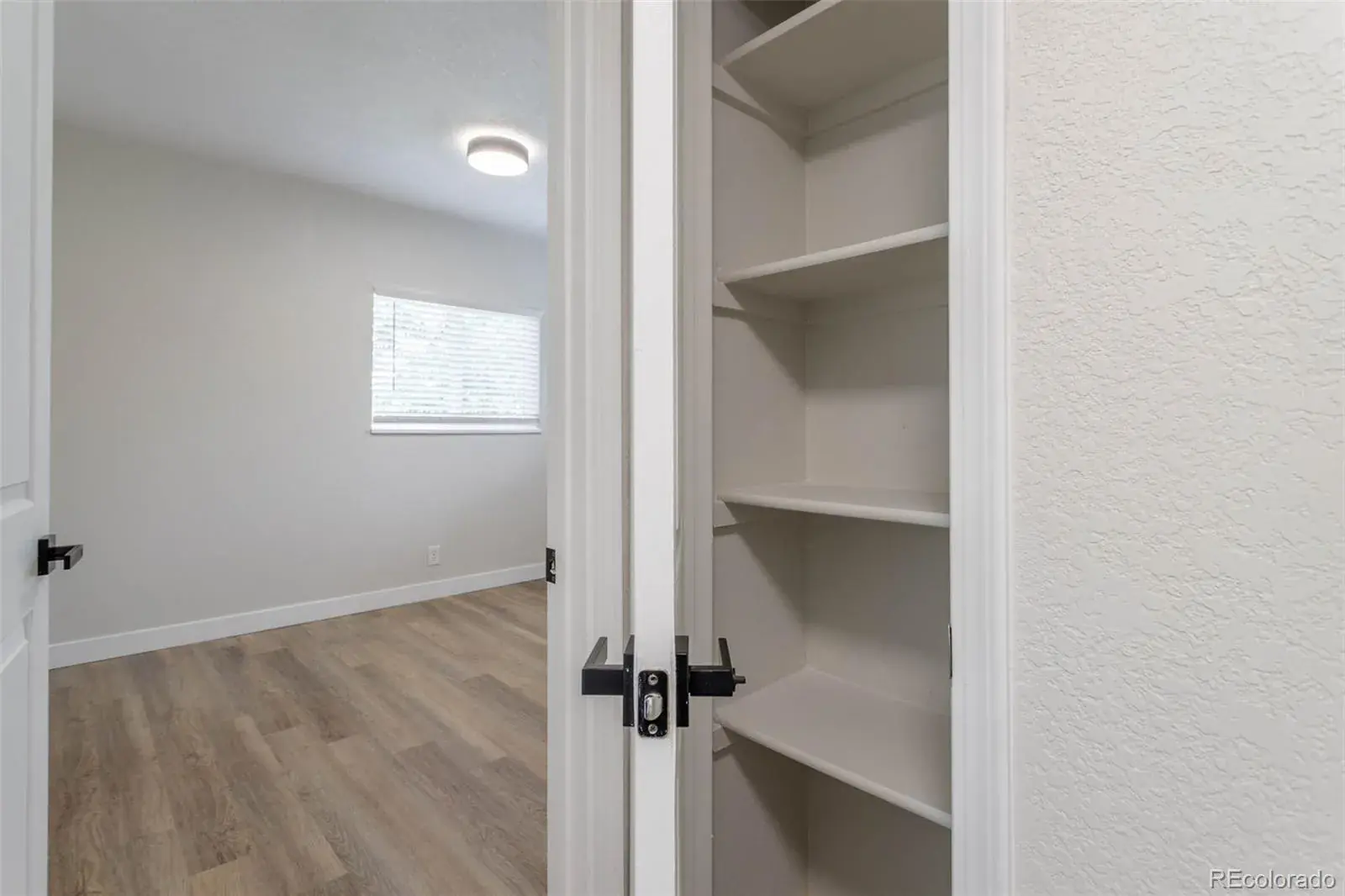 2442 N Ogden Street Denver CO 80205 MLS #REC7798591 01142026163529 1600 18