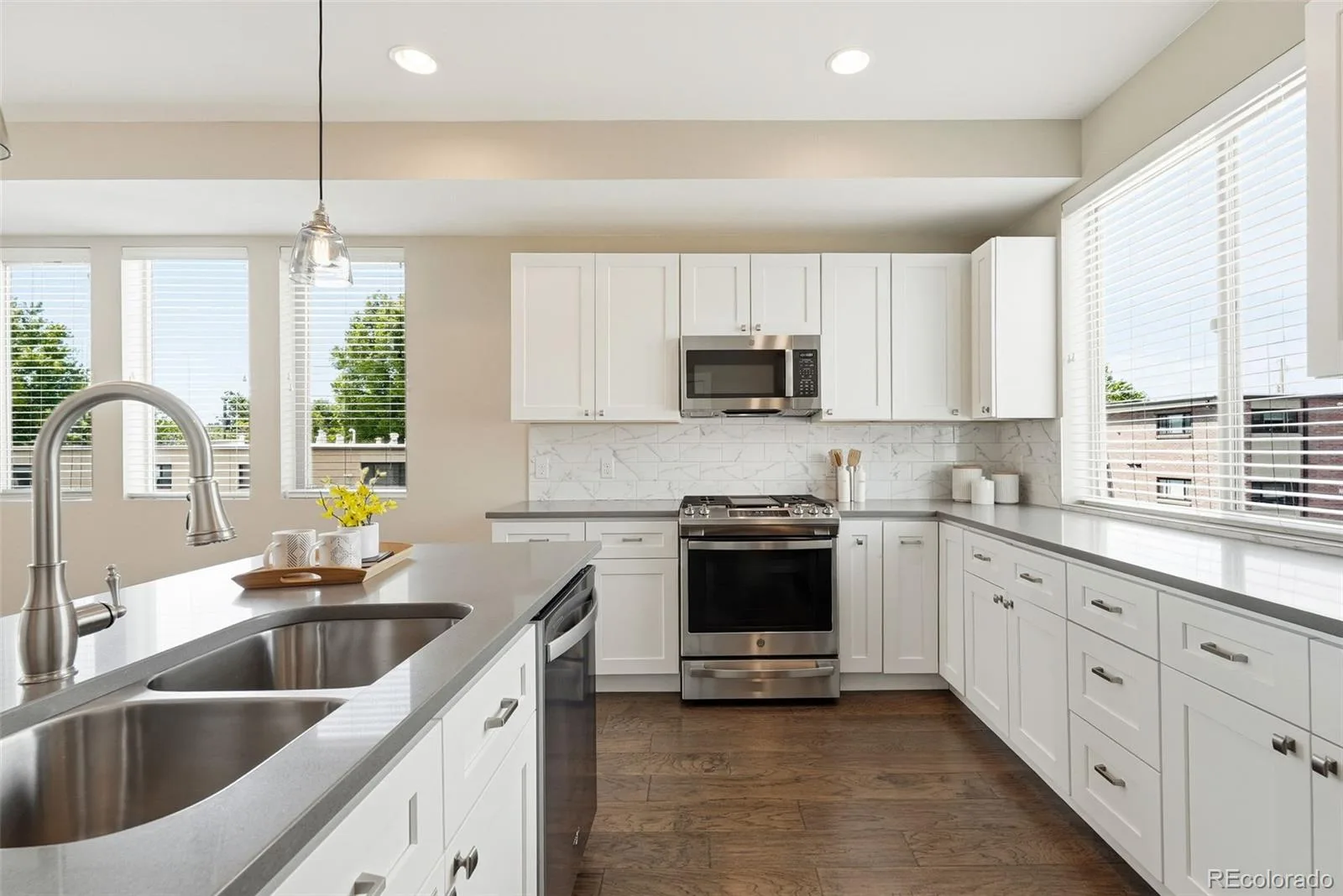 1903 Eaton Street Lakewood CO 80214 MLS #REC7799585 06162026233120 1600 17