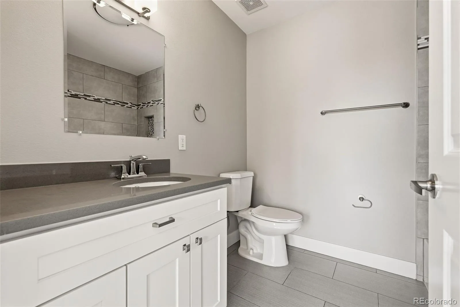 1903 Eaton Street Lakewood CO 80214 MLS #REC7799585 06162026233120 1600 27