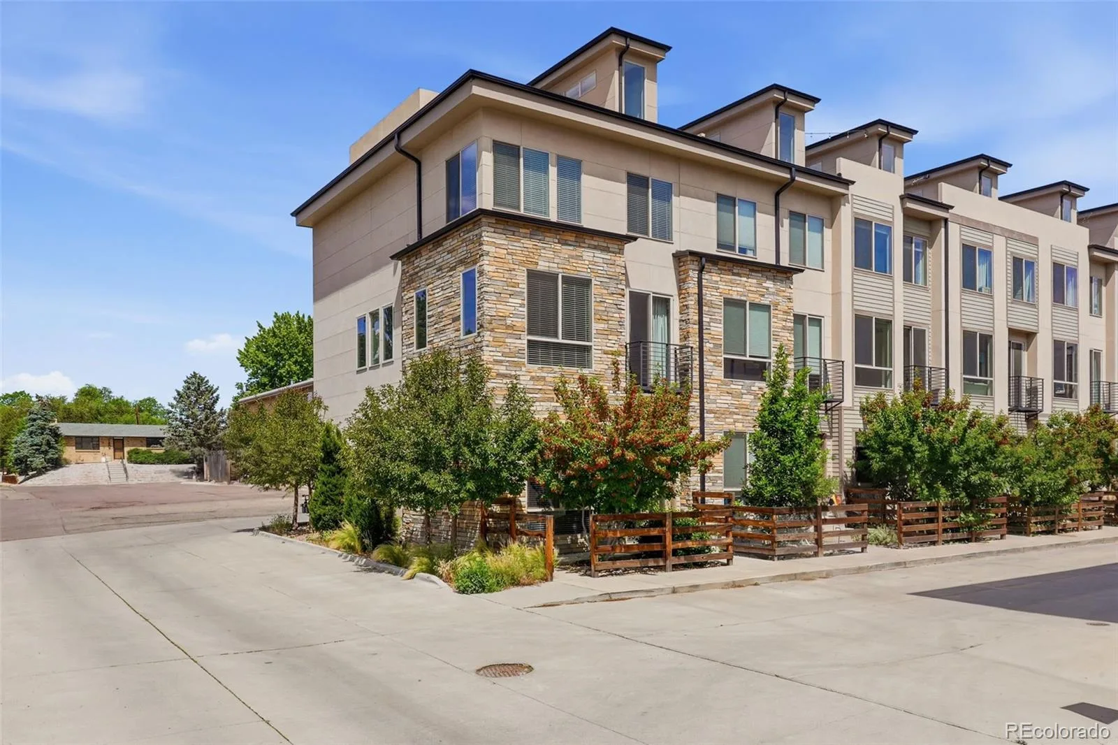 1903 Eaton Street Lakewood CO 80214 MLS #REC7799585 06162026233120 1600 5