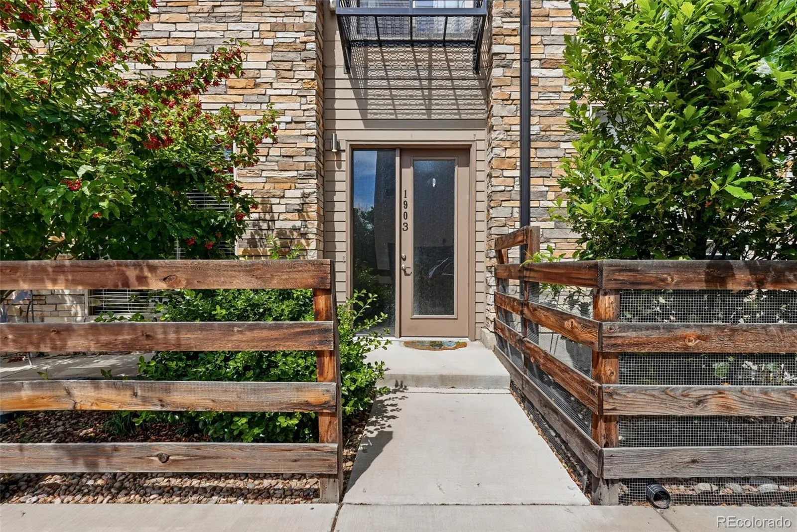 1903 Eaton Street Lakewood CO 80214 MLS #REC7799585 06162026233120 1600 6