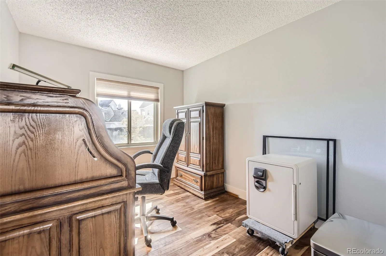 18938 E Utah Circle Aurora CO 80017 MLS #REC7799931 06032026150201 1600 14