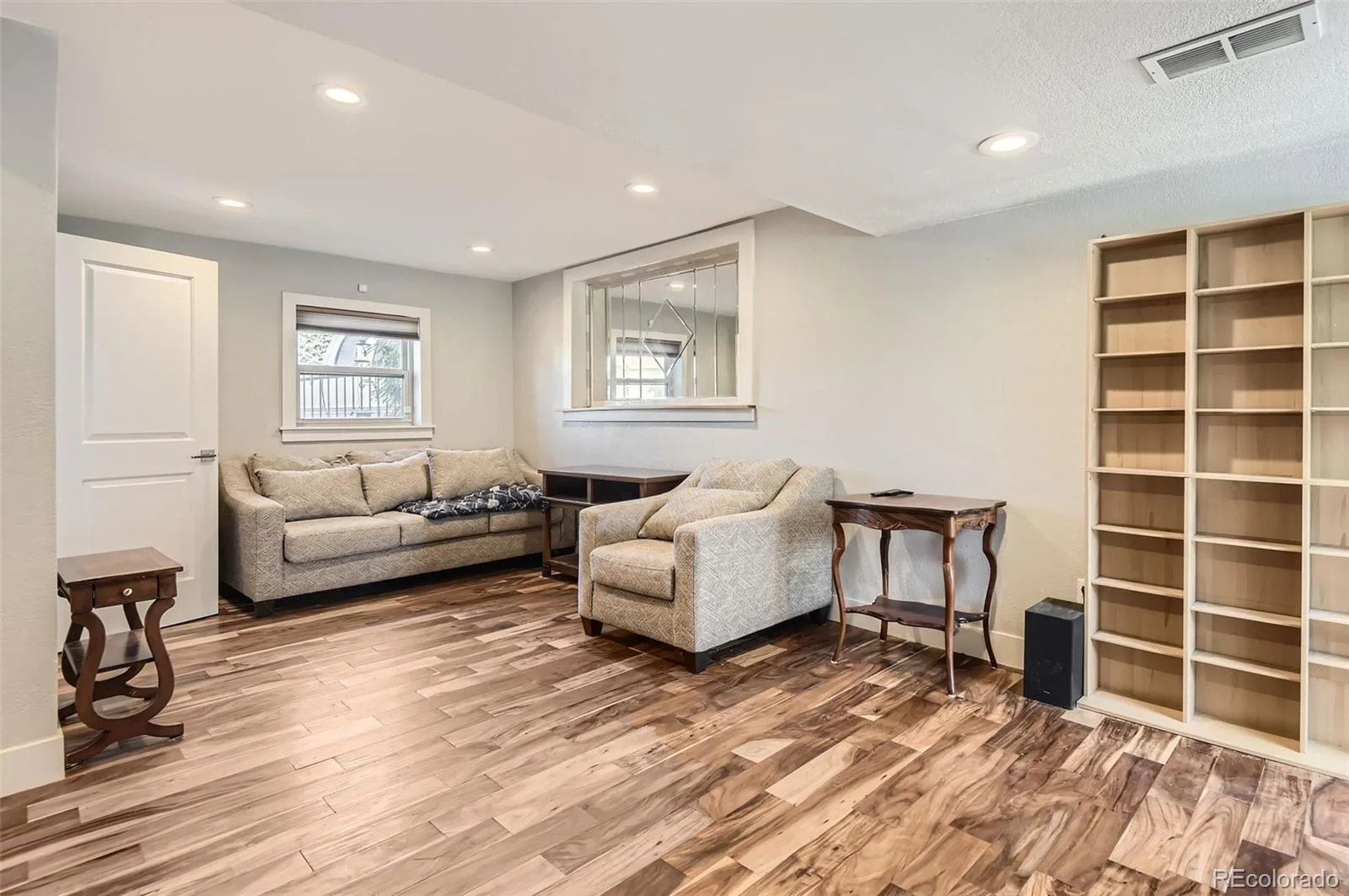 18938 E Utah Circle Aurora CO 80017 MLS #REC7799931 06032026150201 1600 15