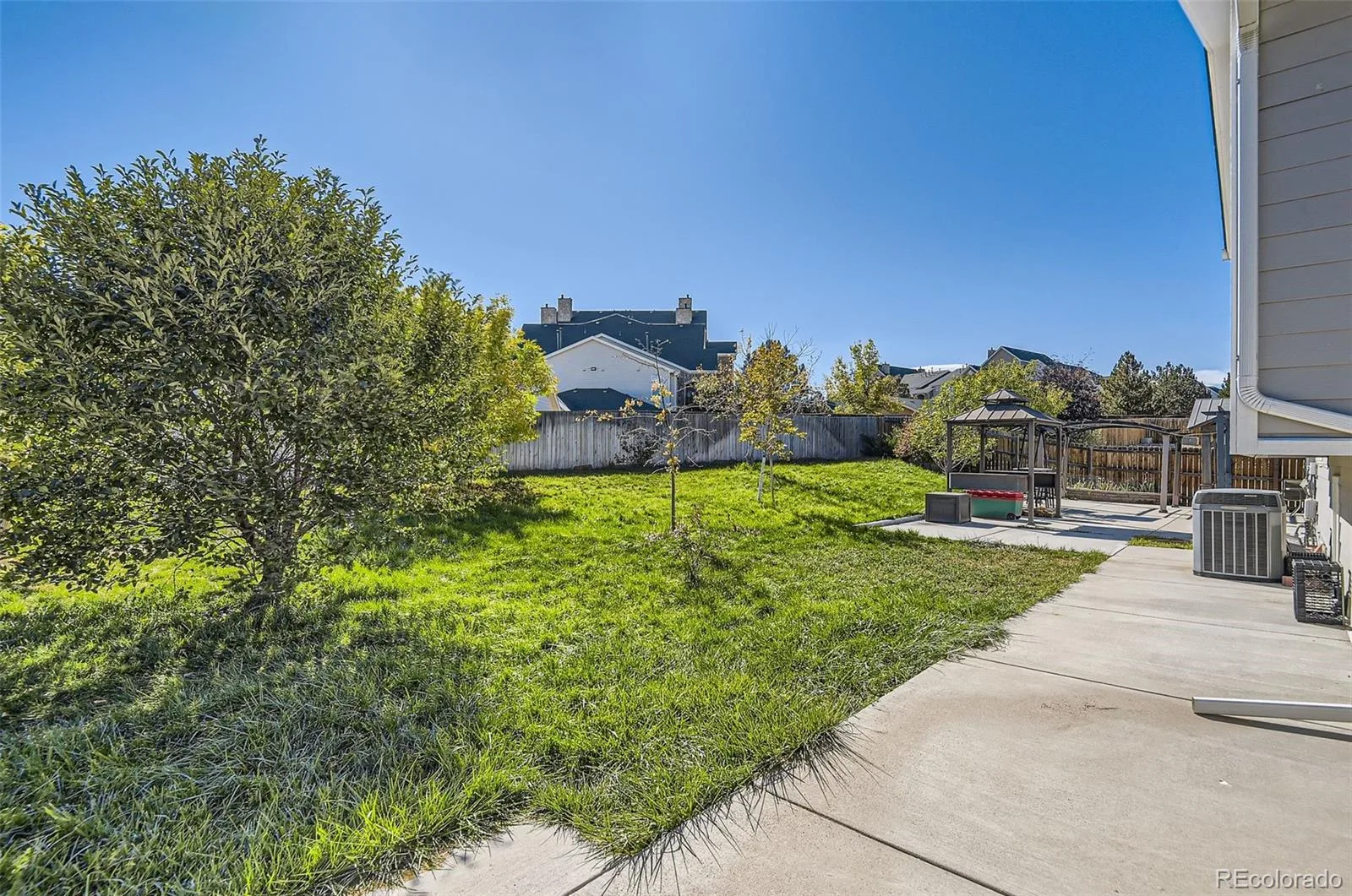18938 E Utah Circle Aurora CO 80017 MLS #REC7799931 06032026150201 1600 23