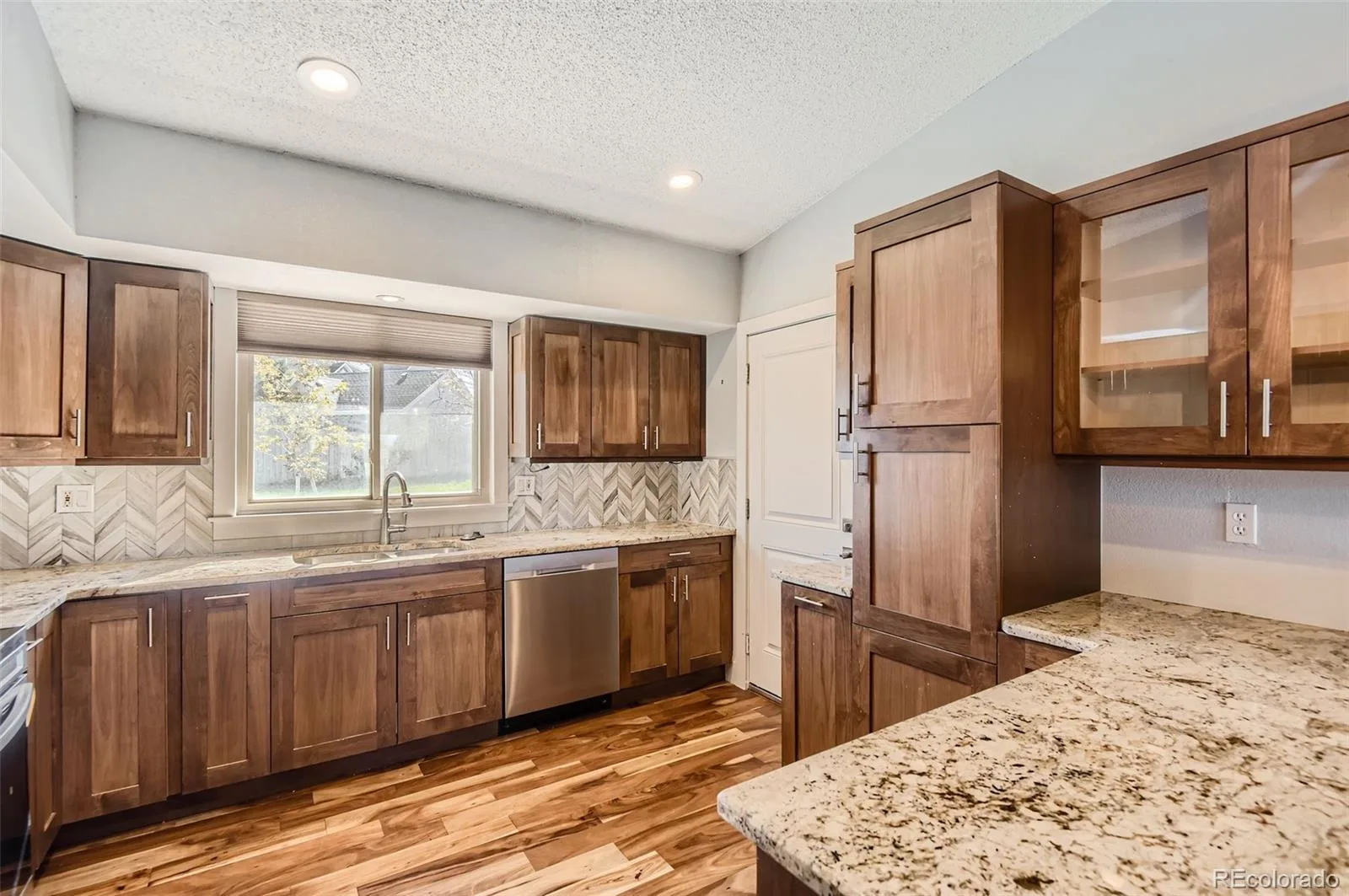 18938 E Utah Circle Aurora CO 80017 MLS #REC7799931 06032026150201 1600 4