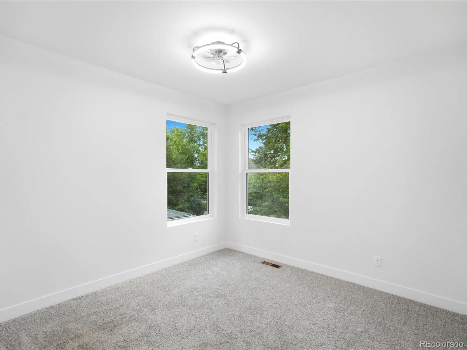 2831 Gaylord Street Denver CO 80205 MLS #REC7800037 07072026001245 1600 28