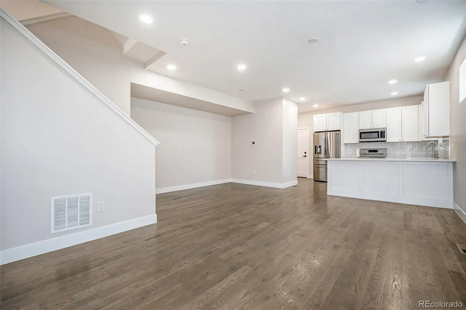 1320 Knox Court Denver CO 80204 MLS #REC7802520 02142026023520 1600 3