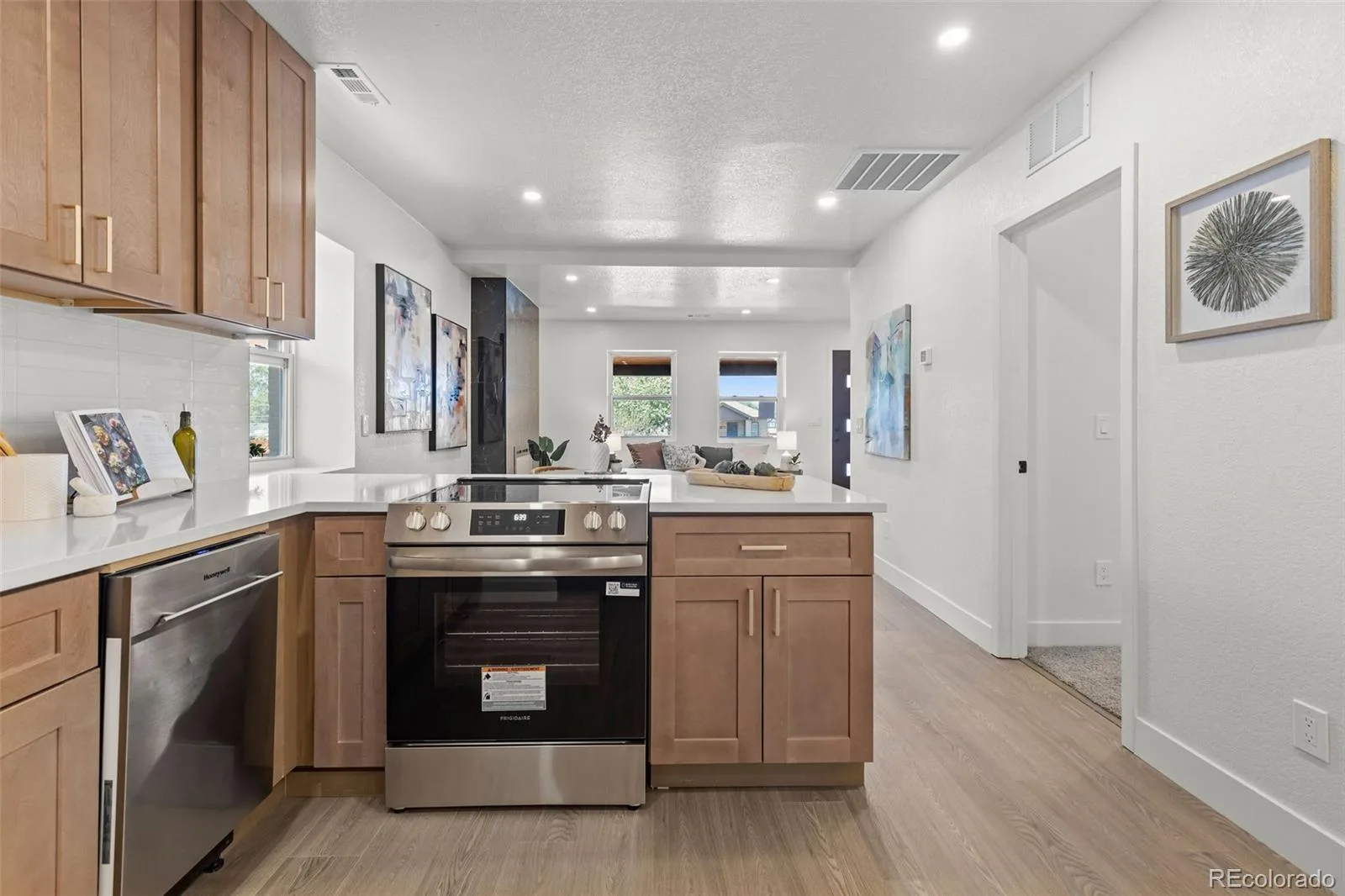 2810 N Fillmore Street Denver CO 80205 | MLS #REC7802657 07302026020316 1600 13