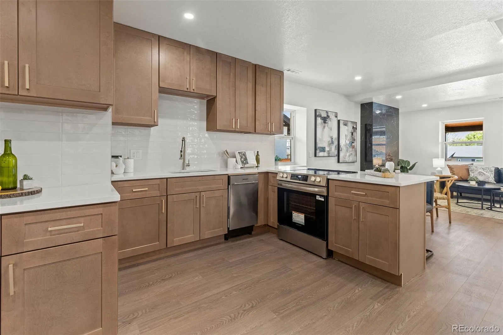 2810 N Fillmore Street Denver CO 80205 | MLS #REC7802657 07302026020316 1600 14
