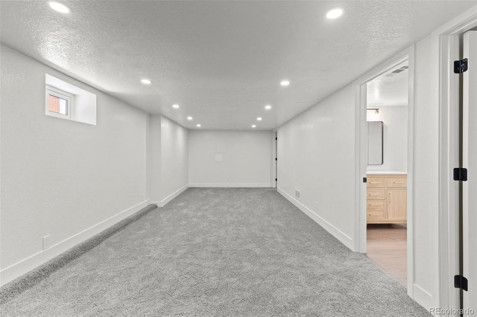 2810 N Fillmore Street Denver CO 80205 | MLS #REC7802657 07302026020316 1600 18