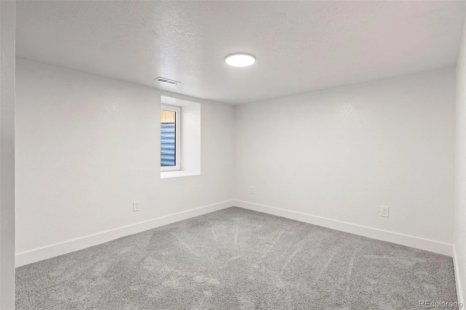2810 N Fillmore Street Denver CO 80205 | MLS #REC7802657 07302026020316 1600 23