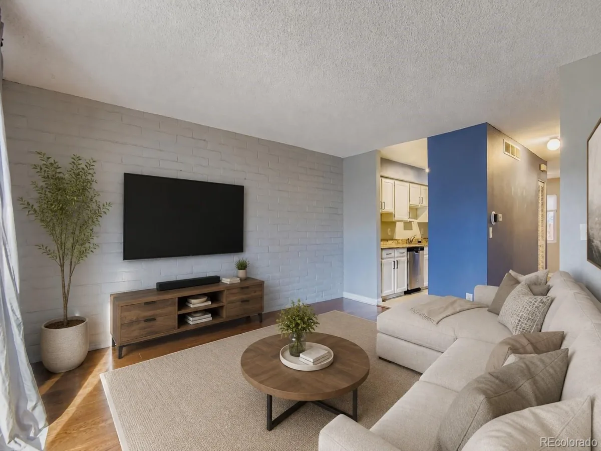 1060 S Parker Road #25 Denver CO 80231 | MLS #REC7803580 08262026203646 1200 1