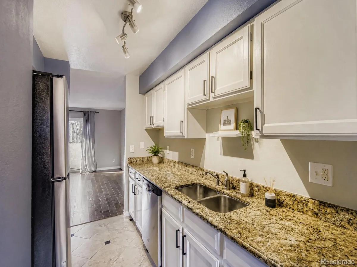 1060 S Parker Road #25 Denver CO 80231 | MLS #REC7803580 08262026203646 1200 3