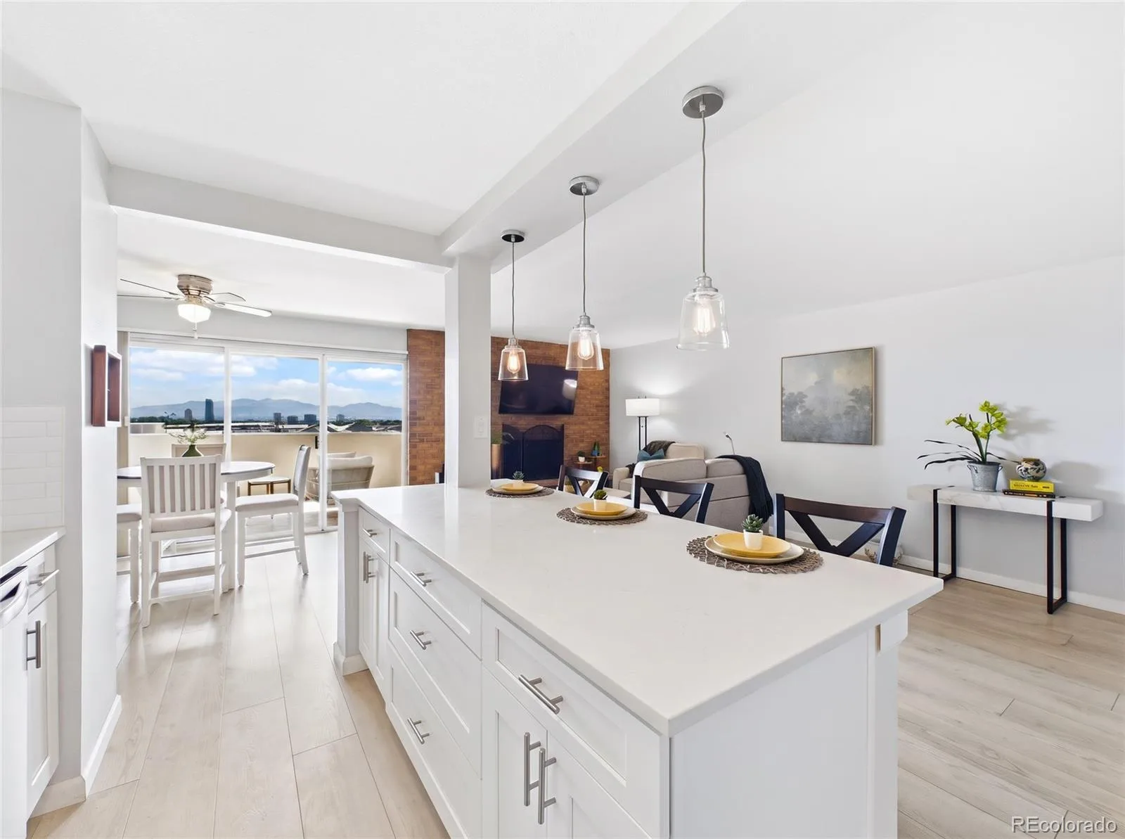 2 Adams Street #905 Denver CO 80206 | MLS #REC7804928 08132026215534 1600 16
