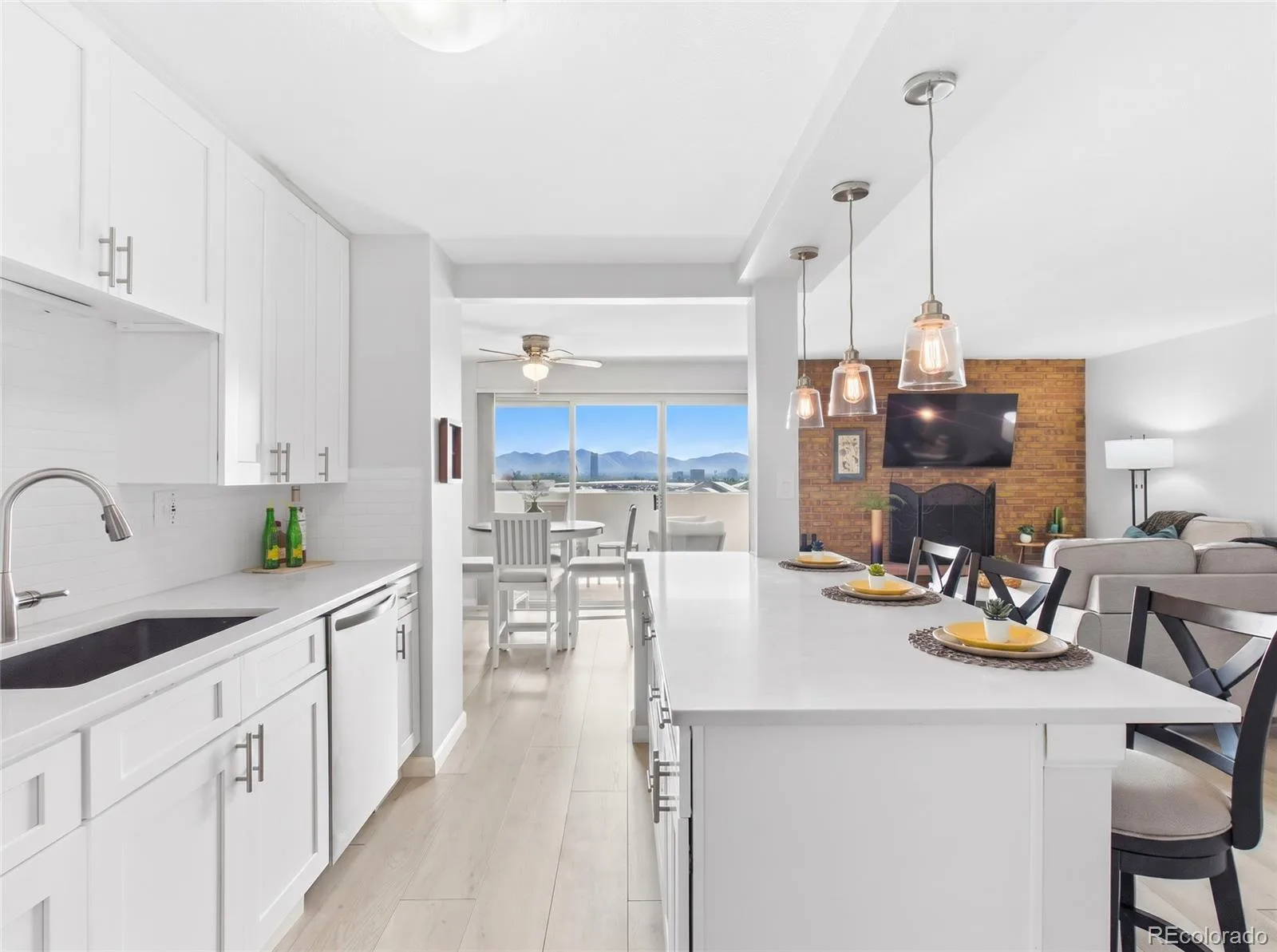 2 Adams Street #905 Denver CO 80206 | MLS #REC7804928 08132026215534 1600 2