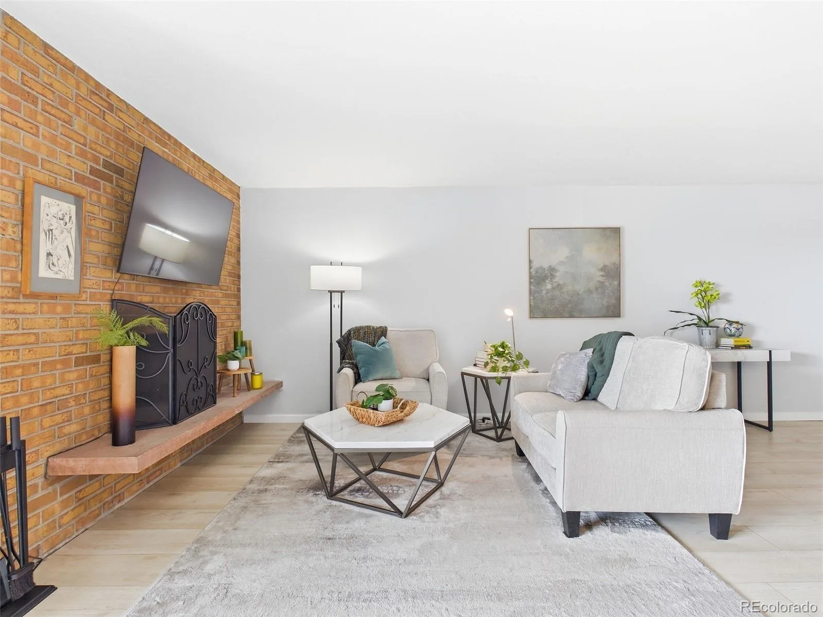 2 Adams Street #905 Denver CO 80206 | MLS #REC7804928 08132026215534 1600 3