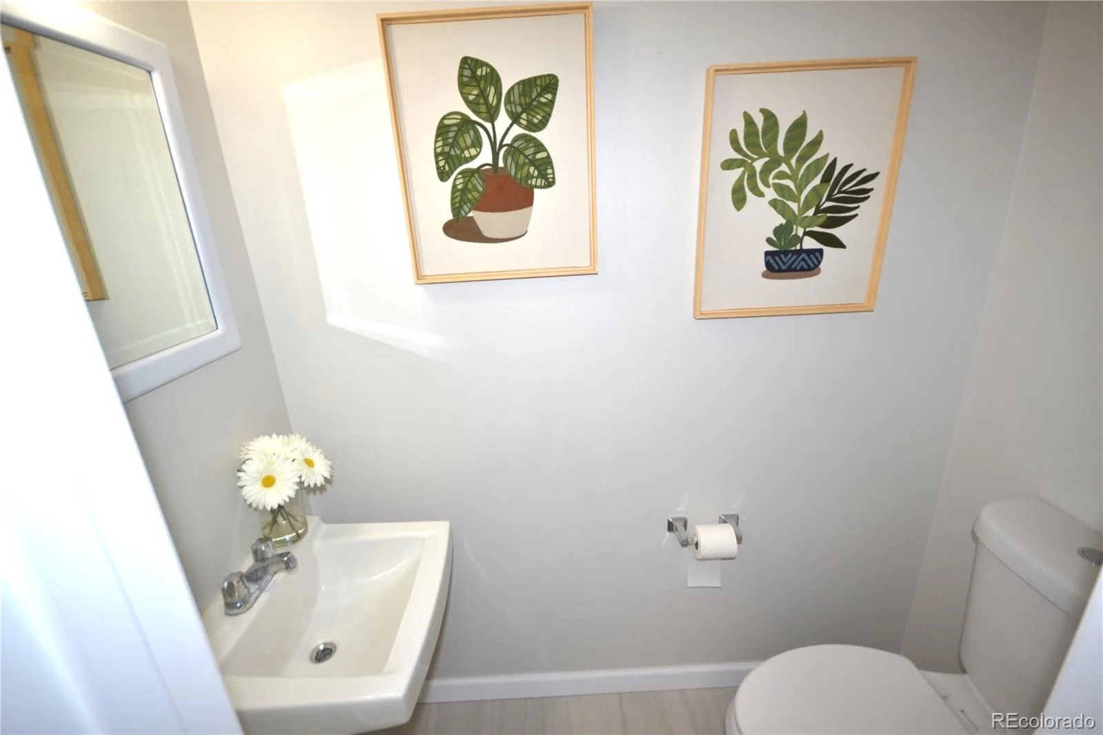 10251 Monterey Circle Denver CO 80260 | MLS #REC7807083 08072026180239 1600 21