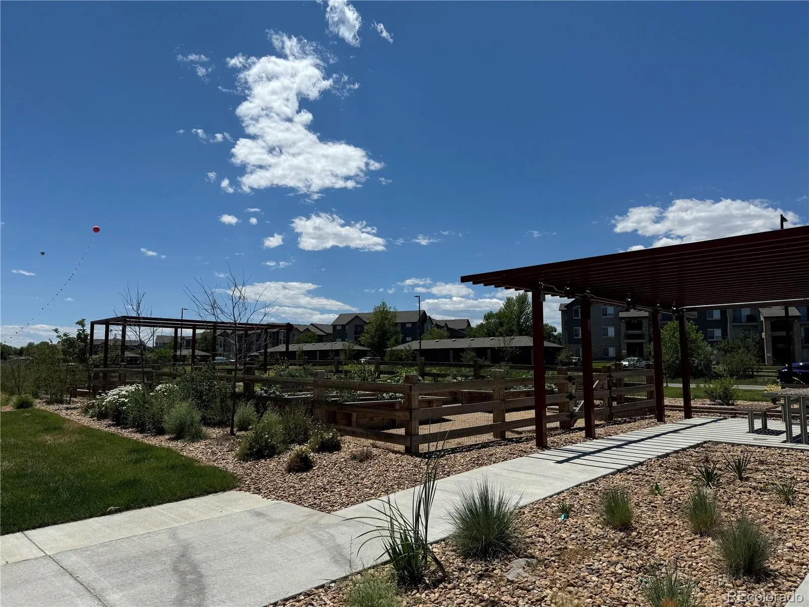 03102026204336 1600 16