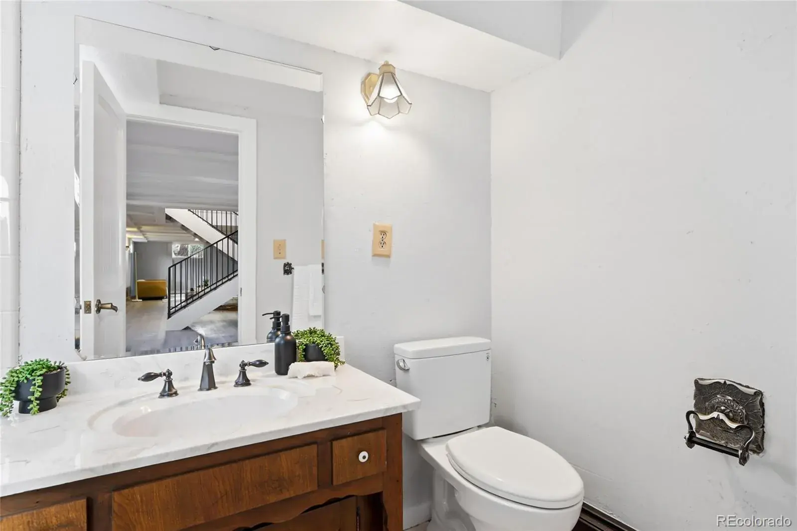 02242026222557 1600 40