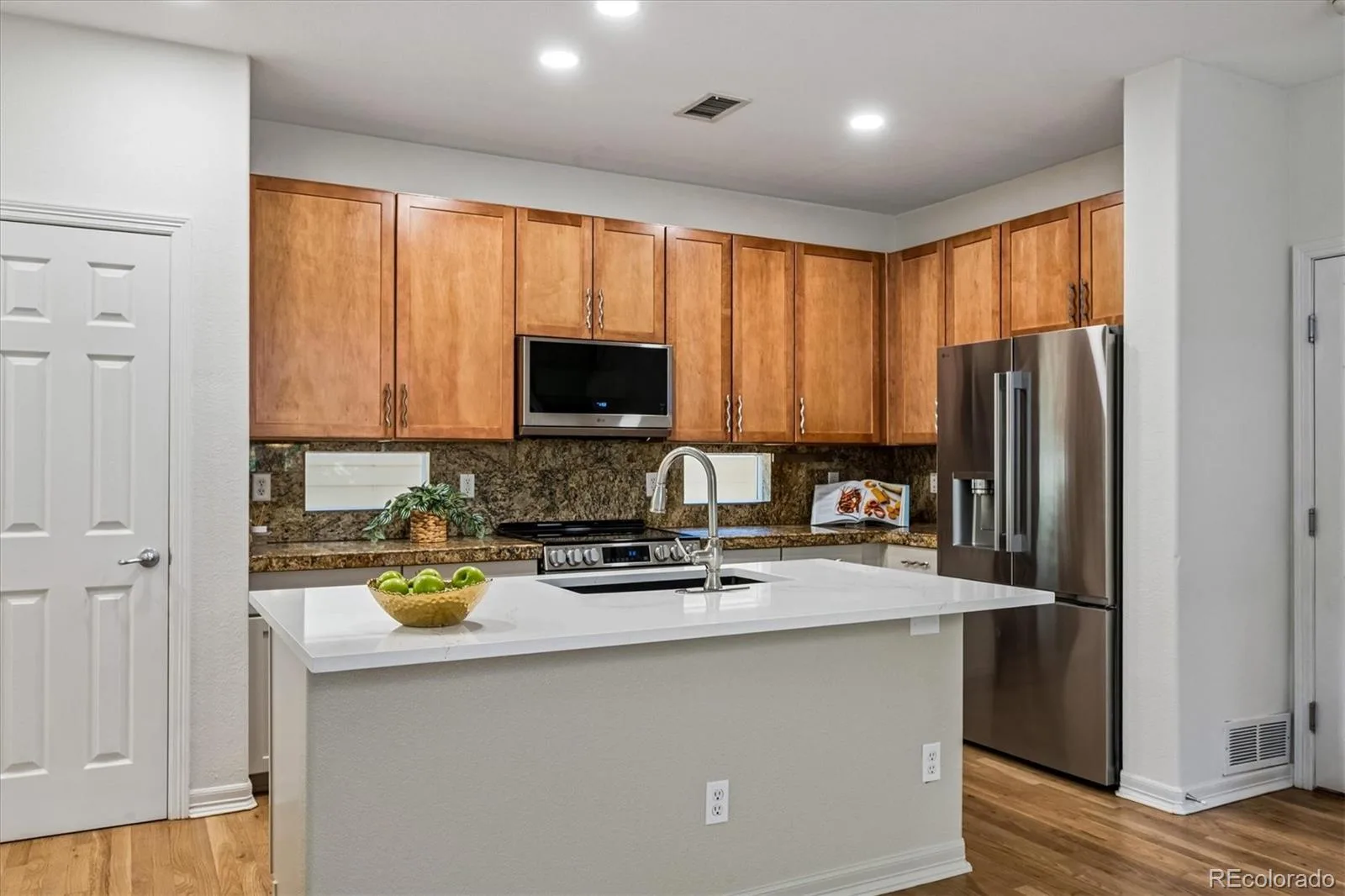3477 Florence Way Denver CO 80238 | MLS #REC7808413 10132026194546 1600 13