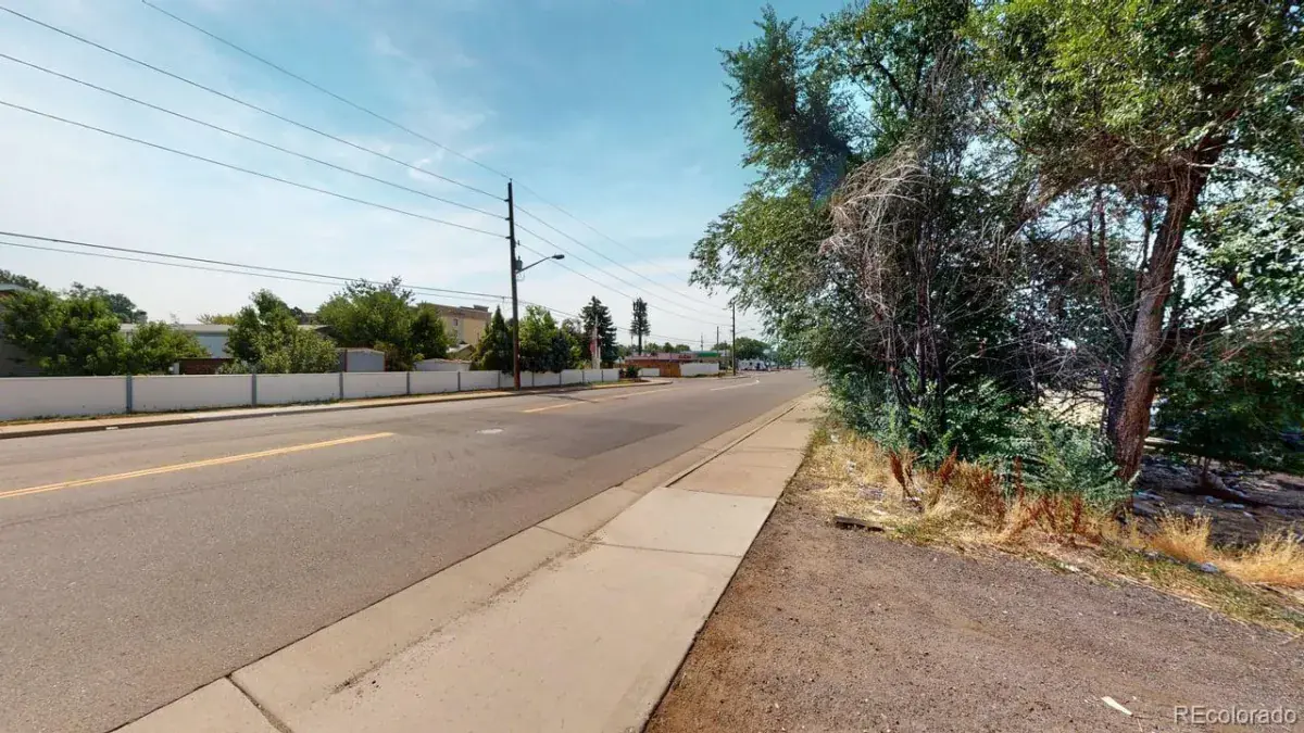 1575 N Sable Boulevard Aurora CO 80011 | MLS #REC7809969 11032025235529 1200 2