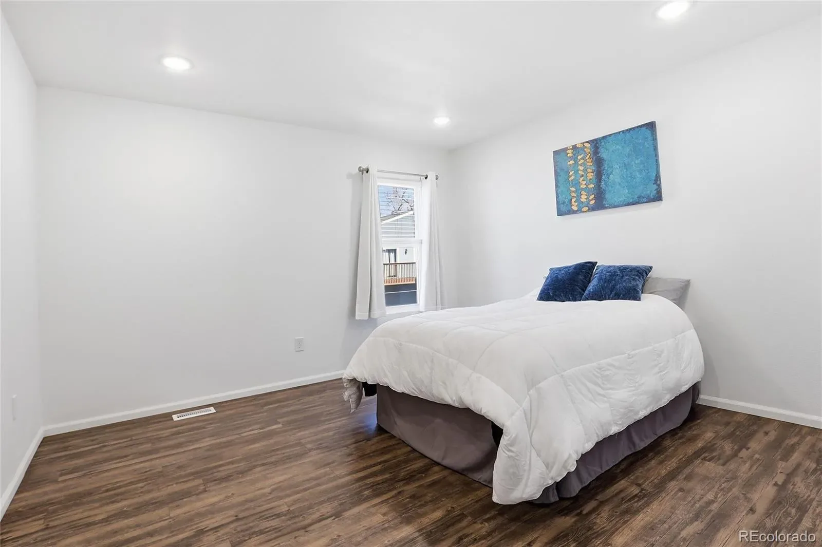 03192026213340 1600 17