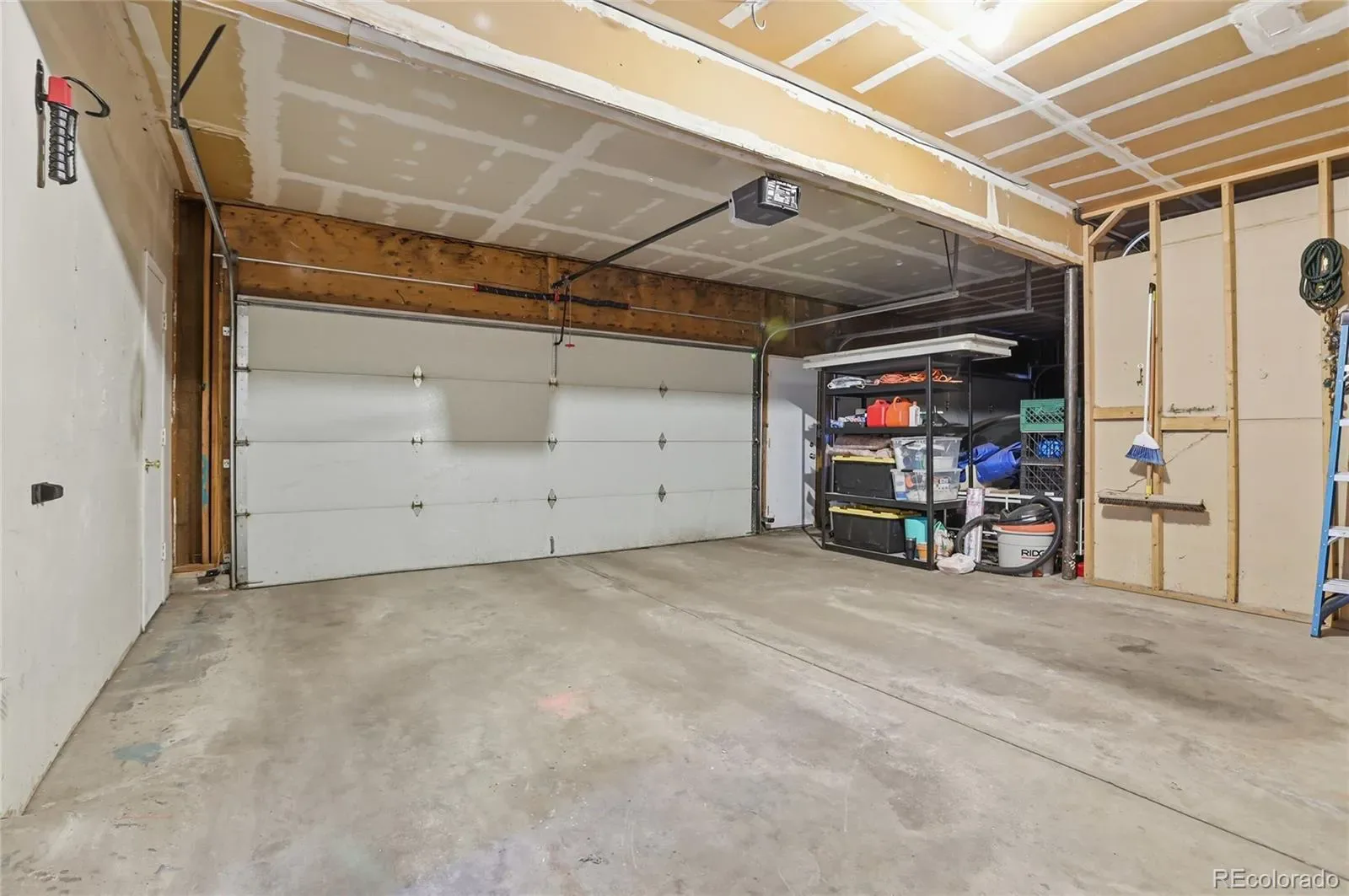 03192026213340 1600 22