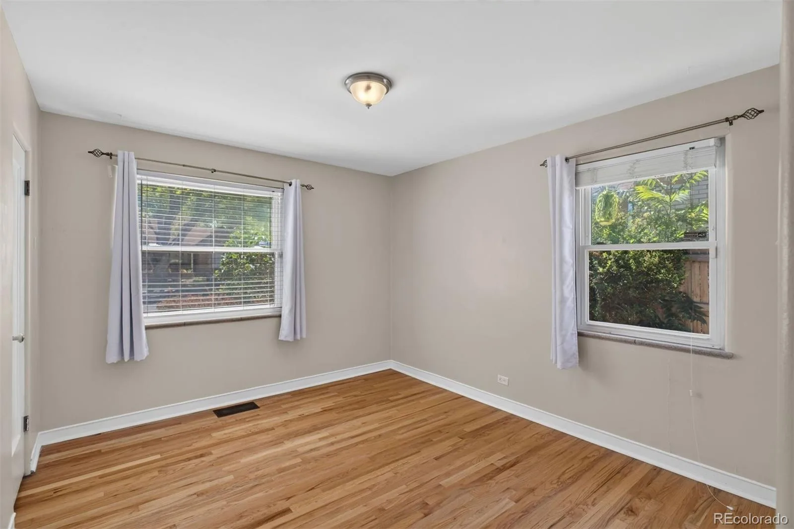 1211 Jasmine Street Denver CO 80220 | MLS #REC7811565 07272026213431 1600 13