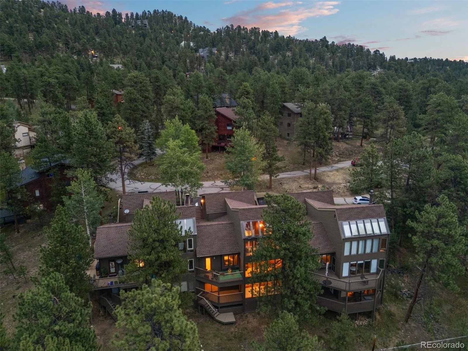 4188 Timbervale Drive Evergreen CO 80439 | MLS #REC7811880 08102026202840 1600 30