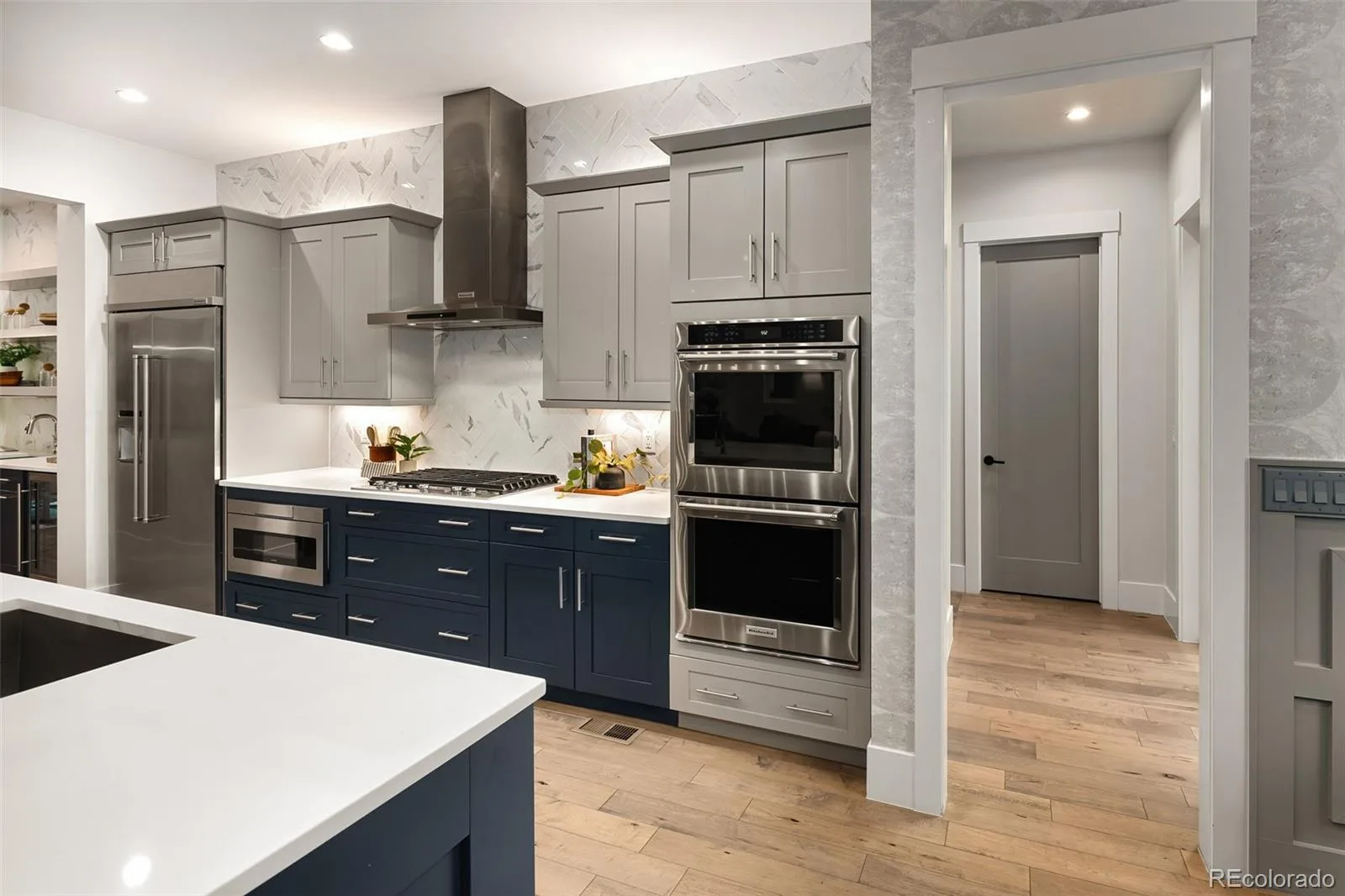 20 Ivanhoe Street Denver CO 80220 | MLS #REC7813114 09302026174241 1600 21