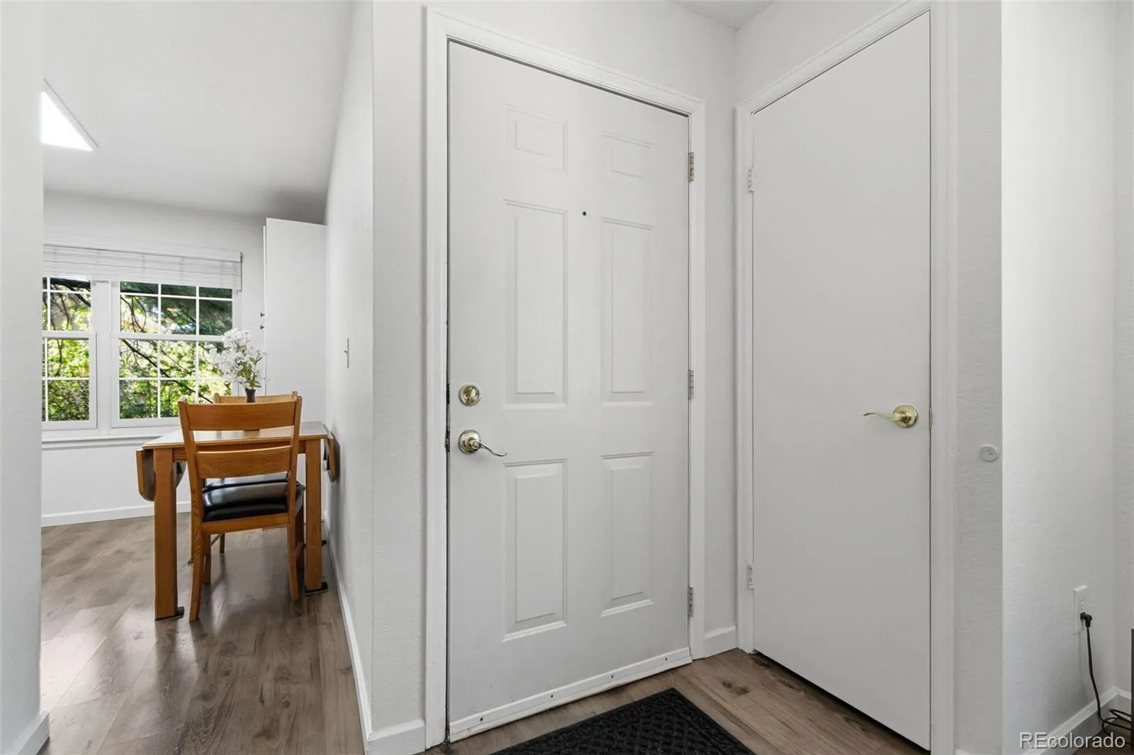965 S Miller Street #201 Lakewood CO 80226 MLS #REC7813885 04302026200052 1600 2