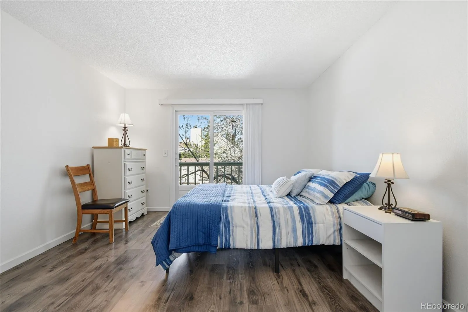 965 S Miller Street #201 Lakewood CO 80226 MLS #REC7813885 04302026200052 1600 20