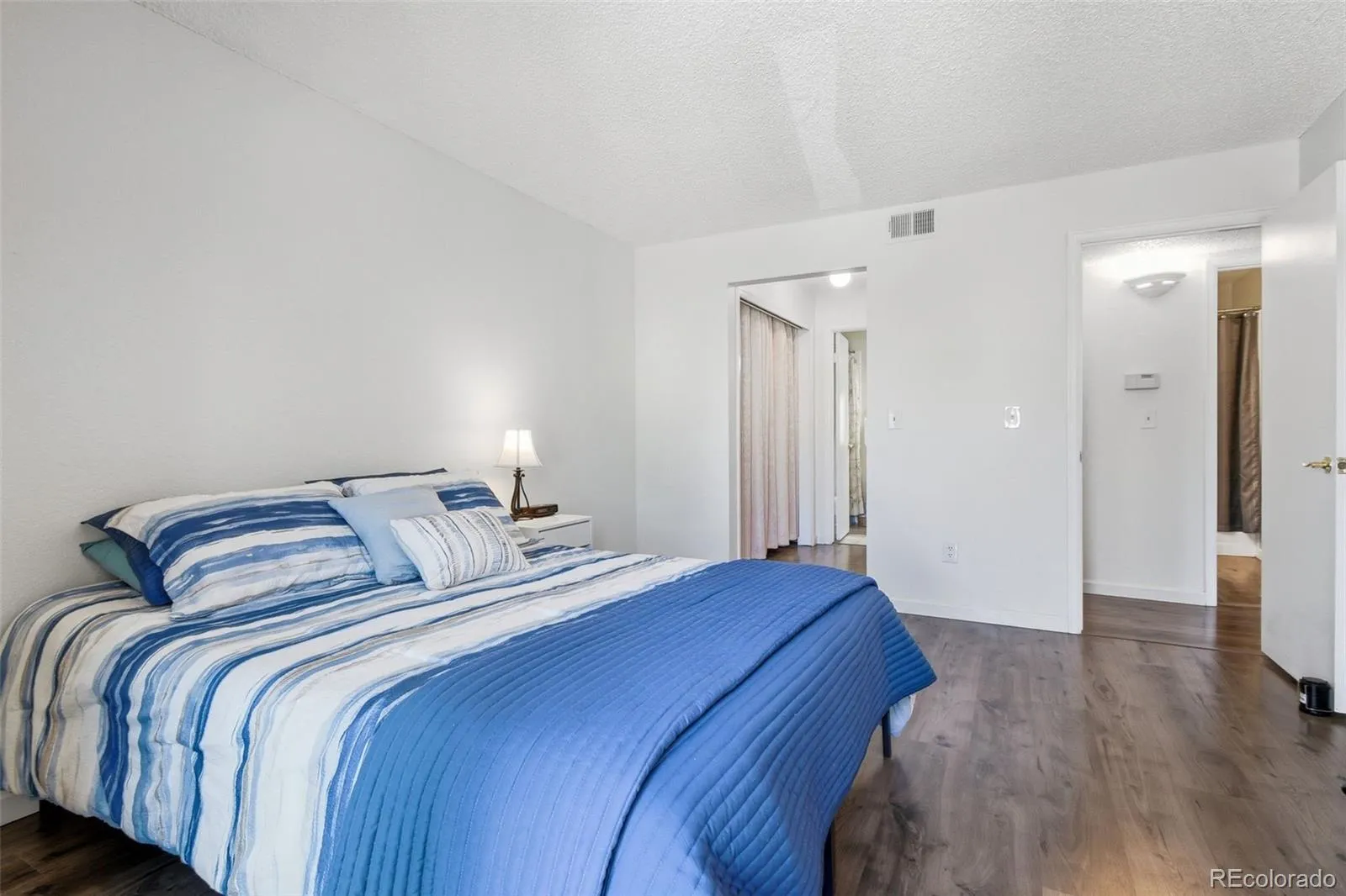 965 S Miller Street #201 Lakewood CO 80226 MLS #REC7813885 04302026200052 1600 21