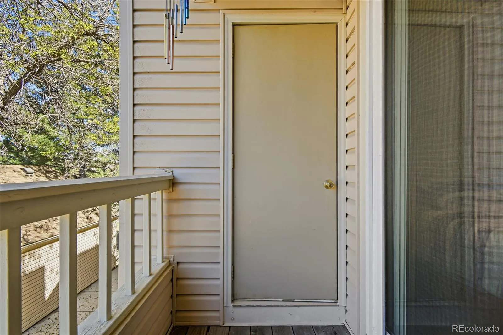 965 S Miller Street #201 Lakewood CO 80226 MLS #REC7813885 04302026200052 1600 39