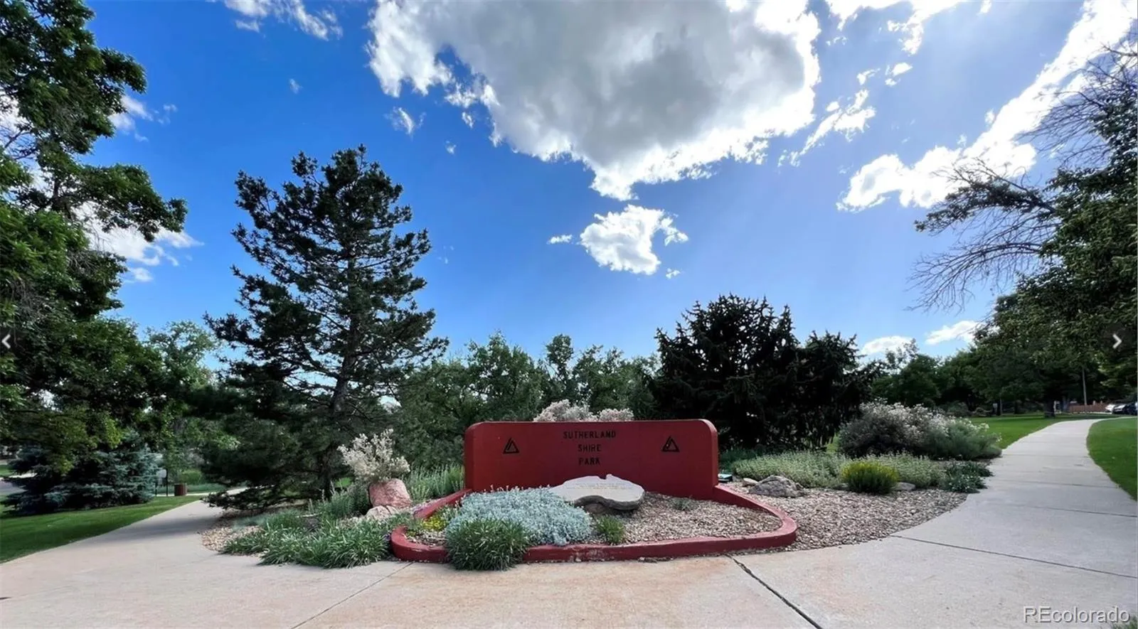 965 S Miller Street #201 Lakewood CO 80226 MLS #REC7813885 04302026200052 1600 46